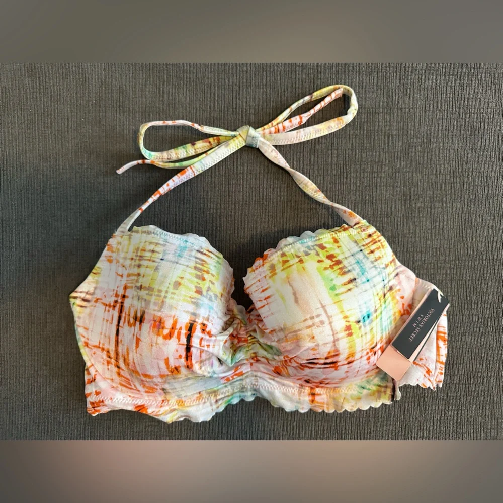 Victoria’s Secret swim bikini top, NWT. - Picture 5 of 5